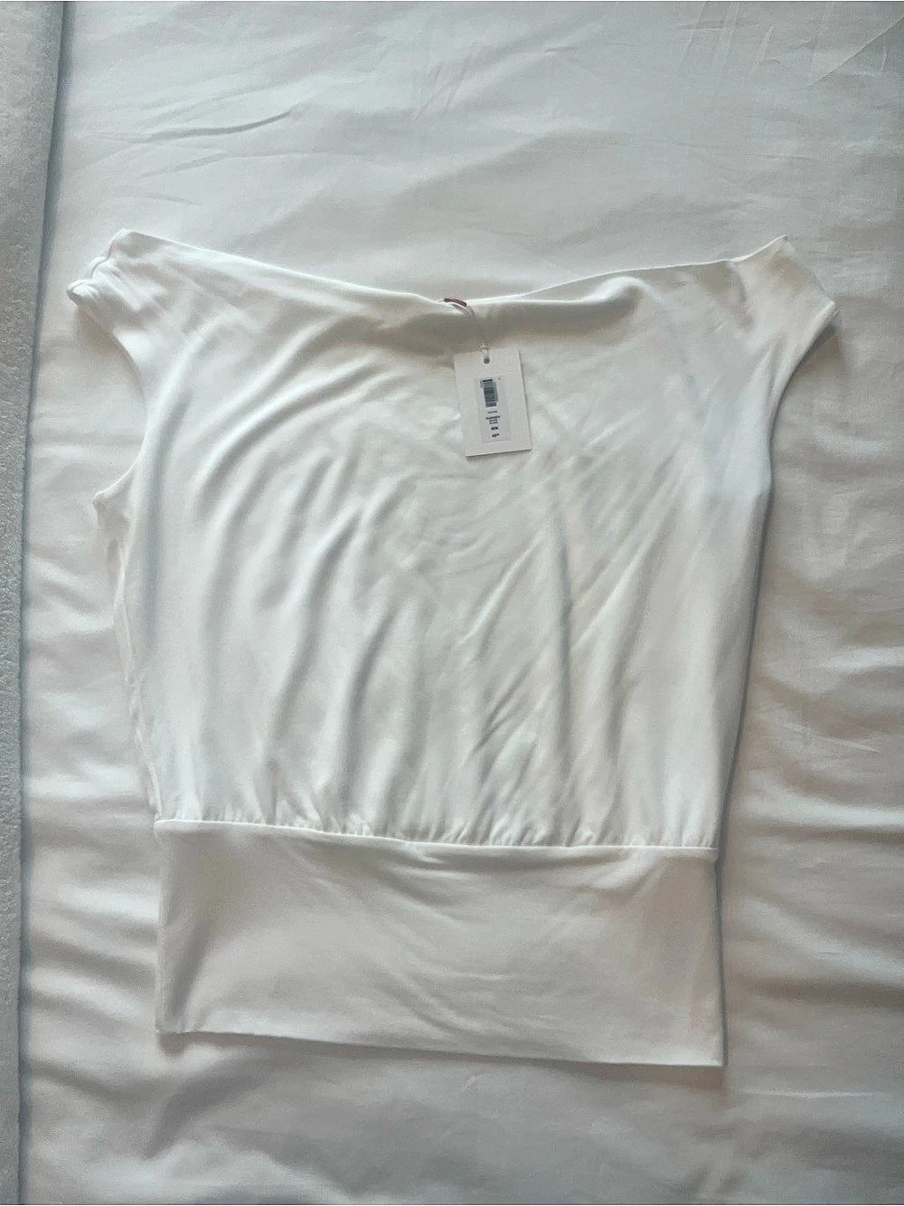 Aritzia Sunday Best Elegance Top Off-the-Shoulder White Medium